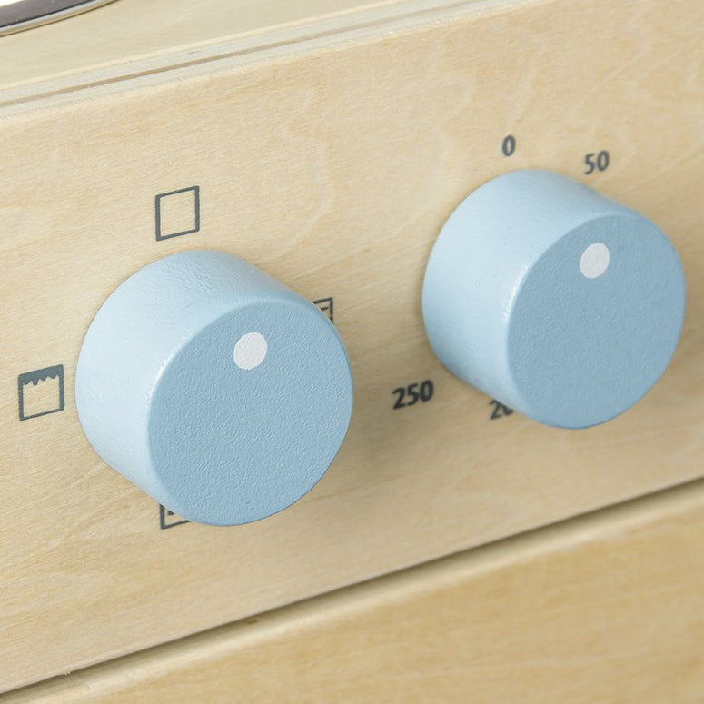 Houten kinderkeuken op wieltjes