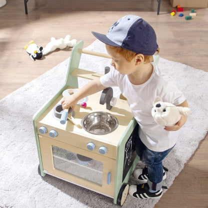 Houten kinderkeuken op wieltjes